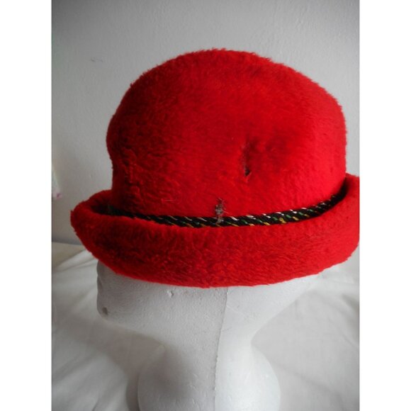 Vintage Bright red Tyrolean / alpine Fedora like style hat w/ ear flaps #1 - Picture 2 of 8